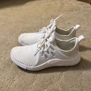 Womens Nike shoes